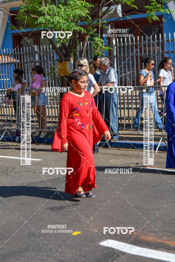Buy your photos of the eventDesfile C�vico Anivers�rio da cidade de Leme on Fotop