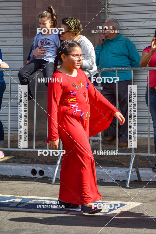 Compre as suas fotos do eventoDesfile C�vico Anivers�rio da cidade de Leme no Fotop