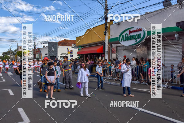Achetez vos photos de l'�v�nementDesfile C�vico Anivers�rio da cidade de Leme sur Fotop