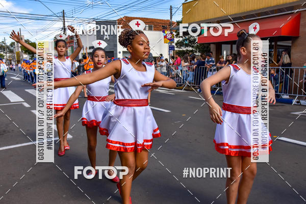 Achetez vos photos de l'�v�nementDesfile C�vico Anivers�rio da cidade de Leme sur Fotop