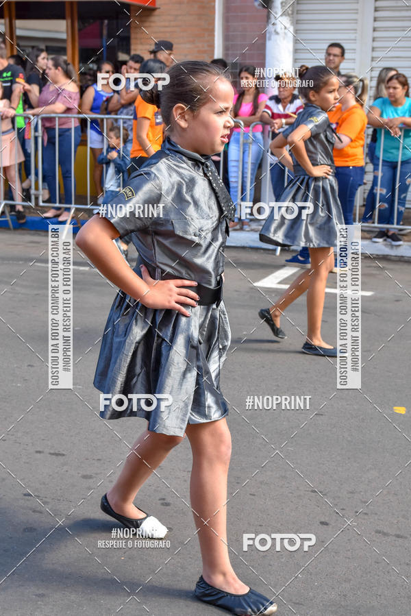 Achetez vos photos de l'�v�nementDesfile C�vico Anivers�rio da cidade de Leme sur Fotop