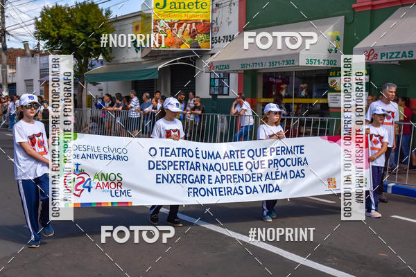 Achetez vos photos de l'�v�nementDesfile C�vico Anivers�rio da cidade de Leme sur Fotop