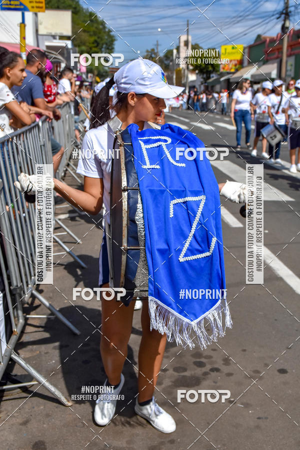 Compre as suas fotos do eventoDesfile C�vico Anivers�rio da cidade de Leme no Fotop