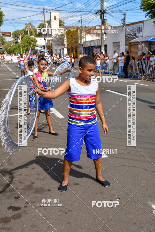 Compre as suas fotos do eventoDesfile C�vico Anivers�rio da cidade de Leme no Fotop