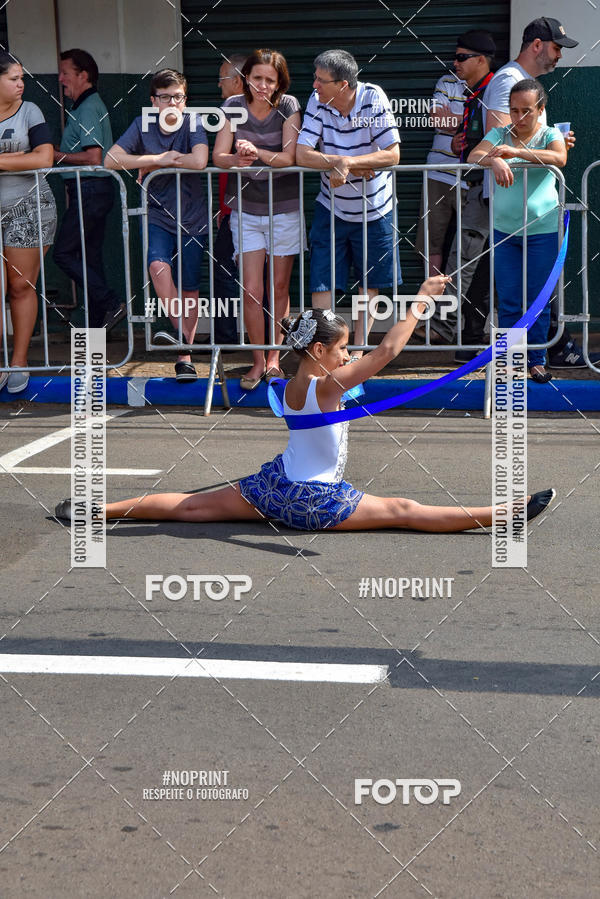 Compre as suas fotos do eventoDesfile C�vico Anivers�rio da cidade de Leme no Fotop