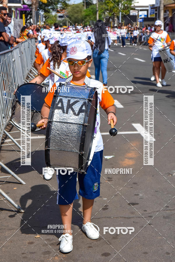 Buy your photos of the eventDesfile C�vico Anivers�rio da cidade de Leme on Fotop