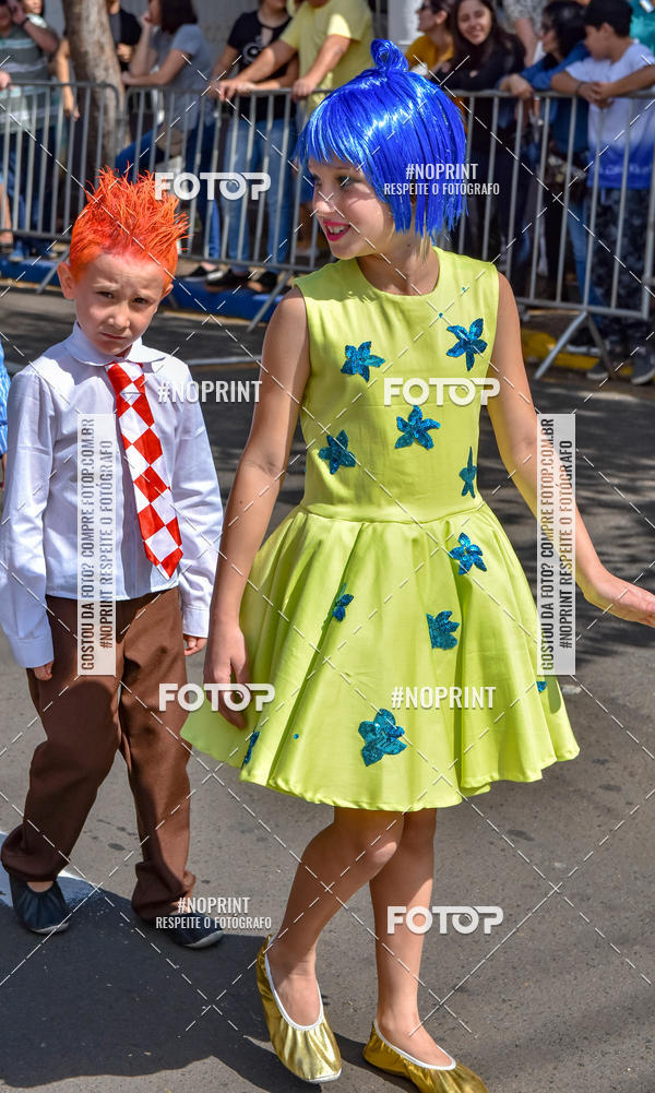 Compre as suas fotos do eventoDesfile C�vico Anivers�rio da cidade de Leme no Fotop