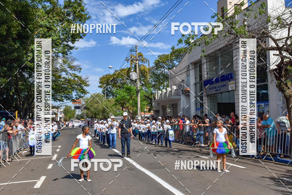 Buy your photos of the eventDesfile C�vico Anivers�rio da cidade de Leme on Fotop
