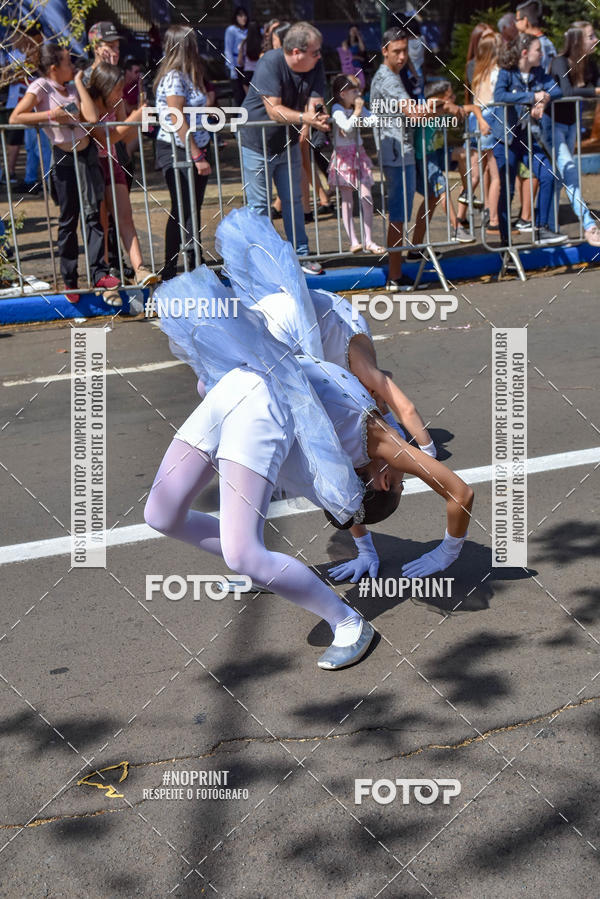Buy your photos of the eventDesfile C�vico Anivers�rio da cidade de Leme on Fotop