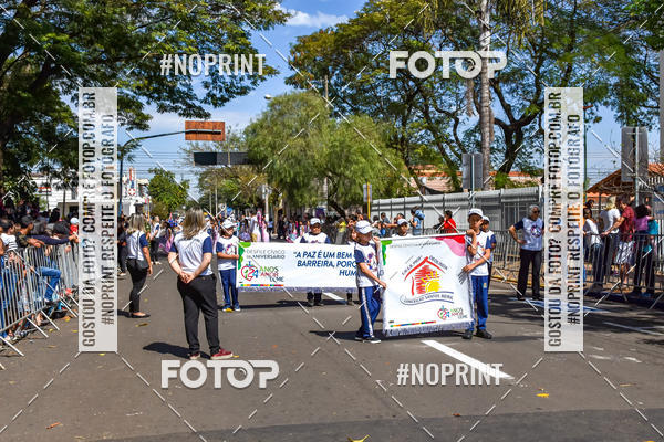 Buy your photos of the eventDesfile C�vico Anivers�rio da cidade de Leme on Fotop