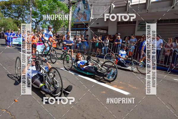 Buy your photos of the eventDesfile C�vico Anivers�rio da cidade de Leme on Fotop