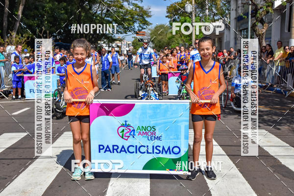 Buy your photos of the eventDesfile C�vico Anivers�rio da cidade de Leme on Fotop