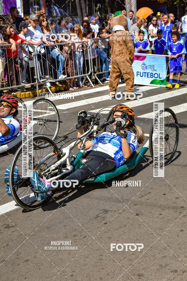 Buy your photos of the eventDesfile C�vico Anivers�rio da cidade de Leme on Fotop