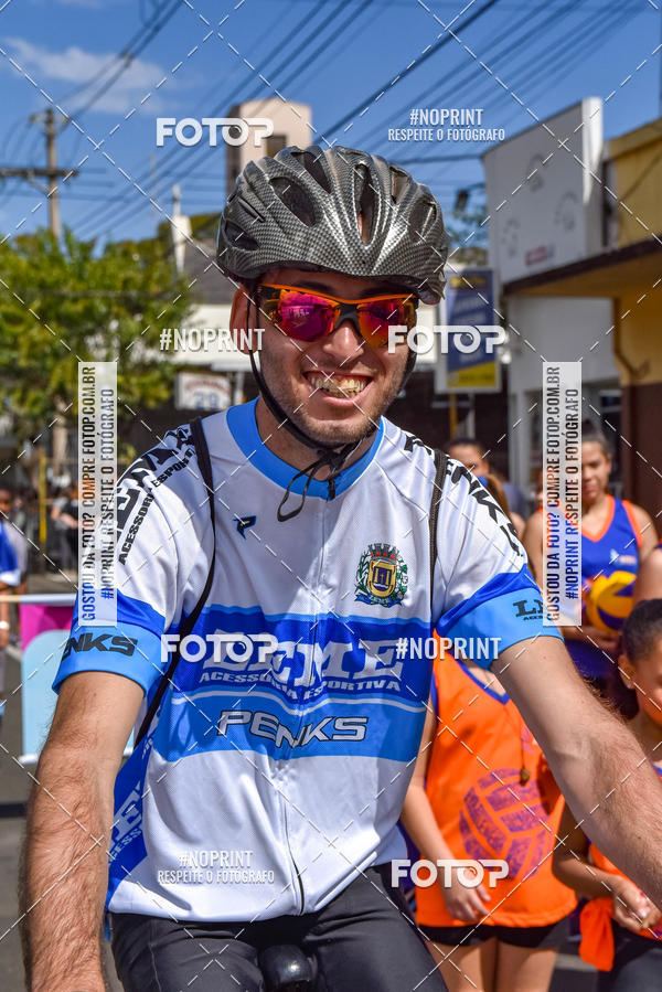 Buy your photos of the eventDesfile C�vico Anivers�rio da cidade de Leme on Fotop