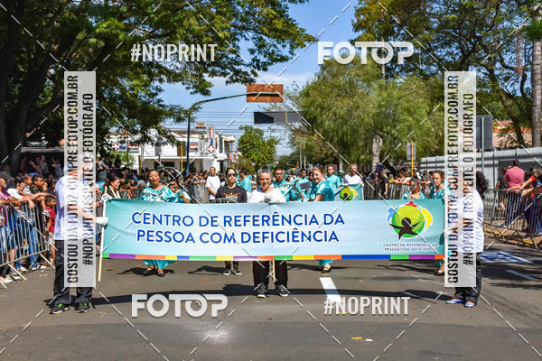 Buy your photos of the eventDesfile C�vico Anivers�rio da cidade de Leme on Fotop