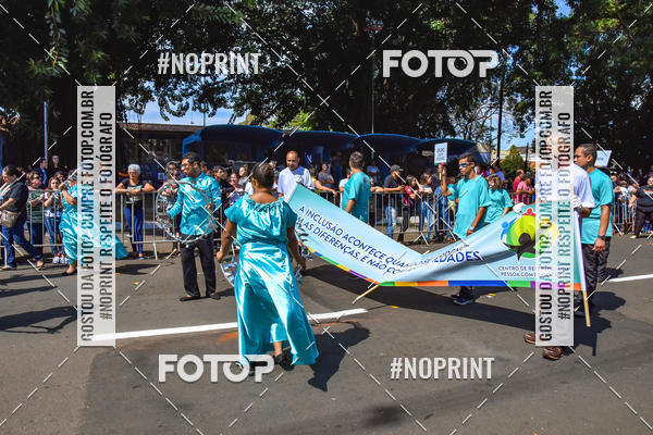 Buy your photos of the eventDesfile C�vico Anivers�rio da cidade de Leme on Fotop