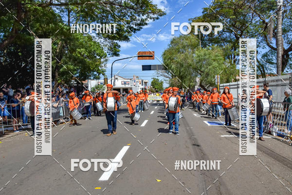 Compre suas fotos do eventoDesfile C�vico Anivers�rio da cidade de Leme no Fotop