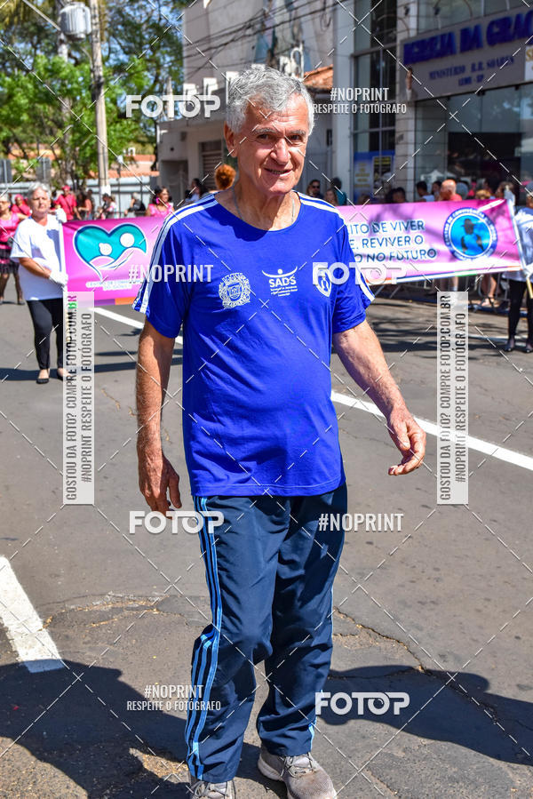 Buy your photos of the eventDesfile C�vico Anivers�rio da cidade de Leme on Fotop