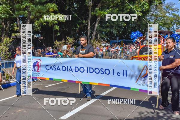 Buy your photos of the eventDesfile C�vico Anivers�rio da cidade de Leme on Fotop