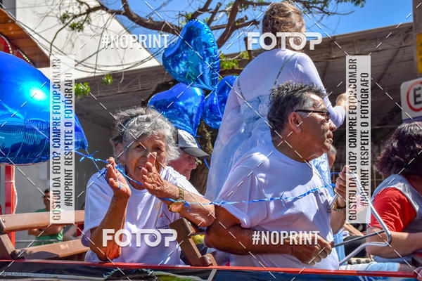 Buy your photos of the eventDesfile C�vico Anivers�rio da cidade de Leme on Fotop