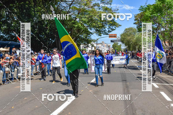 Buy your photos of the eventDesfile C�vico Anivers�rio da cidade de Leme on Fotop