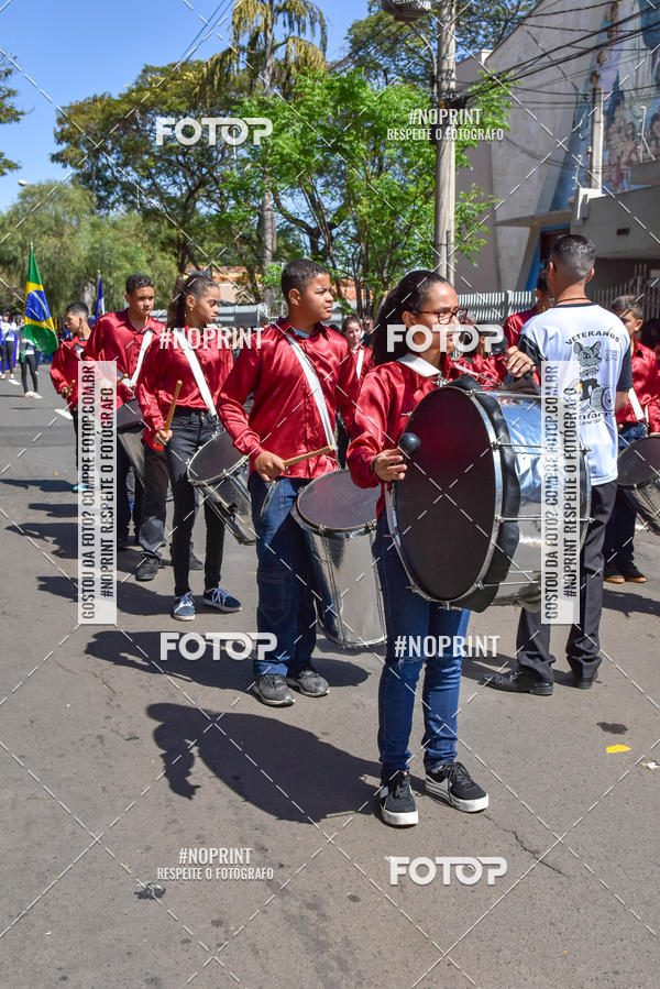 Buy your photos of the eventDesfile C�vico Anivers�rio da cidade de Leme on Fotop