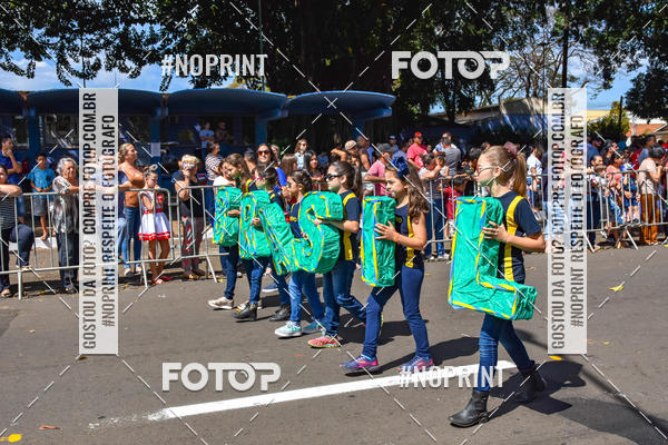 Buy your photos of the eventDesfile C�vico Anivers�rio da cidade de Leme on Fotop