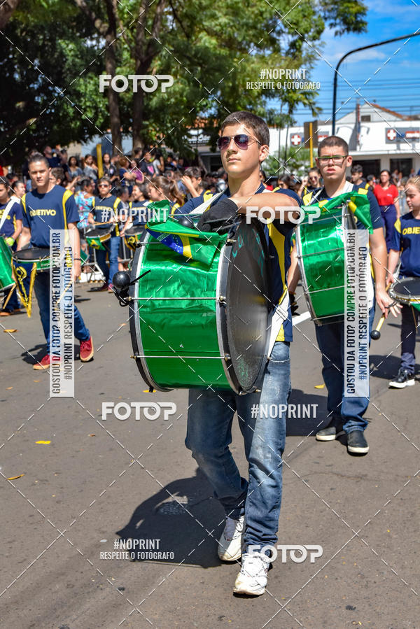 Buy your photos of the eventDesfile C�vico Anivers�rio da cidade de Leme on Fotop