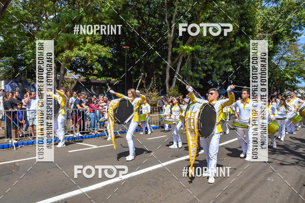 Buy your photos of the eventDesfile C�vico Anivers�rio da cidade de Leme on Fotop