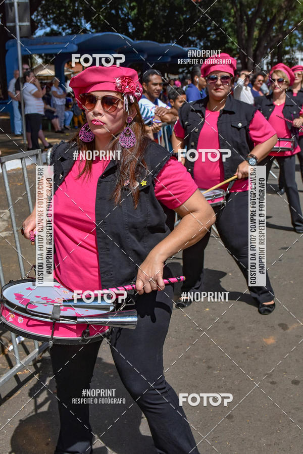 Buy your photos of the eventDesfile C�vico Anivers�rio da cidade de Leme on Fotop