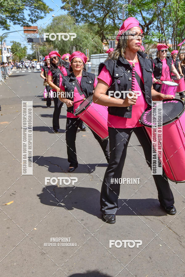 Buy your photos of the eventDesfile C�vico Anivers�rio da cidade de Leme on Fotop