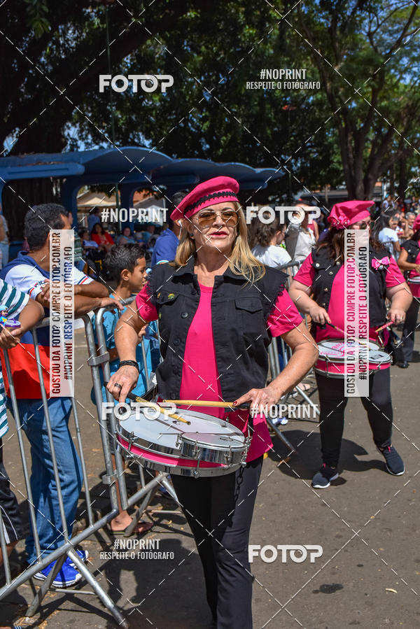 Buy your photos of the eventDesfile C�vico Anivers�rio da cidade de Leme on Fotop