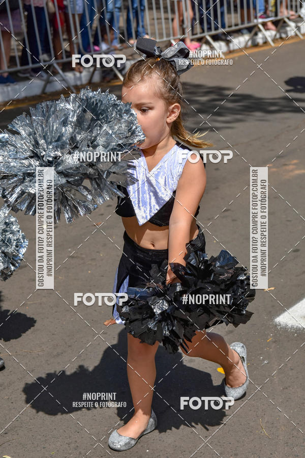 Buy your photos of the eventDesfile C�vico Anivers�rio da cidade de Leme on Fotop