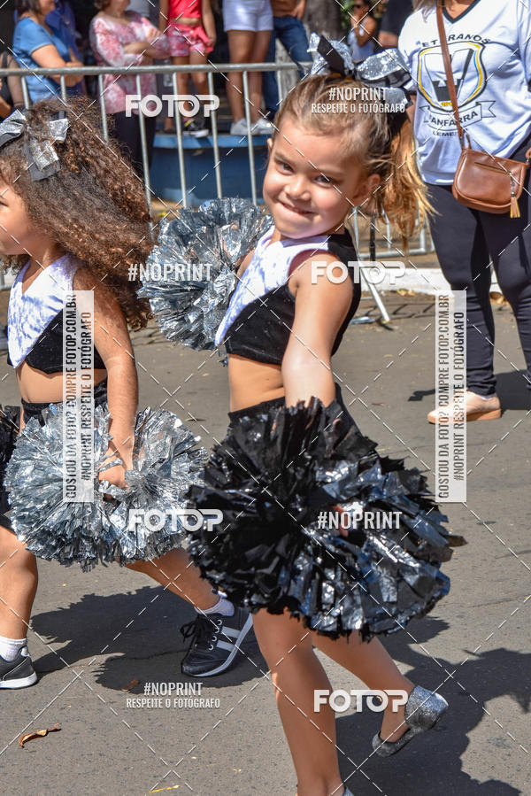 Buy your photos of the eventDesfile C�vico Anivers�rio da cidade de Leme on Fotop