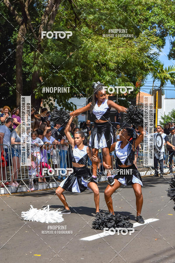 Buy your photos of the eventDesfile C�vico Anivers�rio da cidade de Leme on Fotop