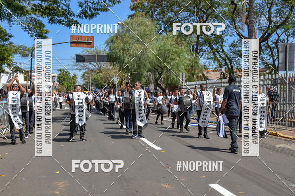 Buy your photos of the eventDesfile C�vico Anivers�rio da cidade de Leme on Fotop