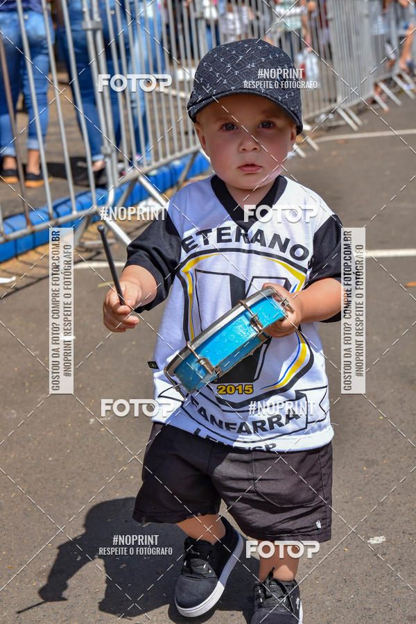 Buy your photos of the eventDesfile C�vico Anivers�rio da cidade de Leme on Fotop