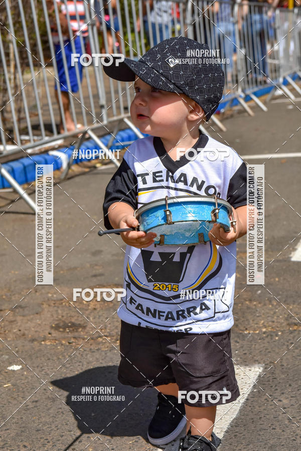 Buy your photos of the eventDesfile C�vico Anivers�rio da cidade de Leme on Fotop