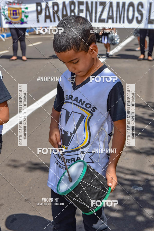 Buy your photos of the eventDesfile C�vico Anivers�rio da cidade de Leme on Fotop