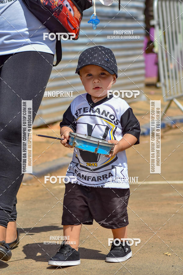 Buy your photos of the eventDesfile C�vico Anivers�rio da cidade de Leme on Fotop