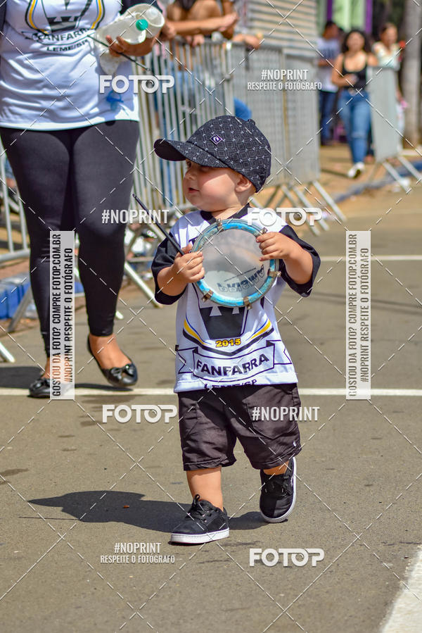 Buy your photos of the eventDesfile C�vico Anivers�rio da cidade de Leme on Fotop