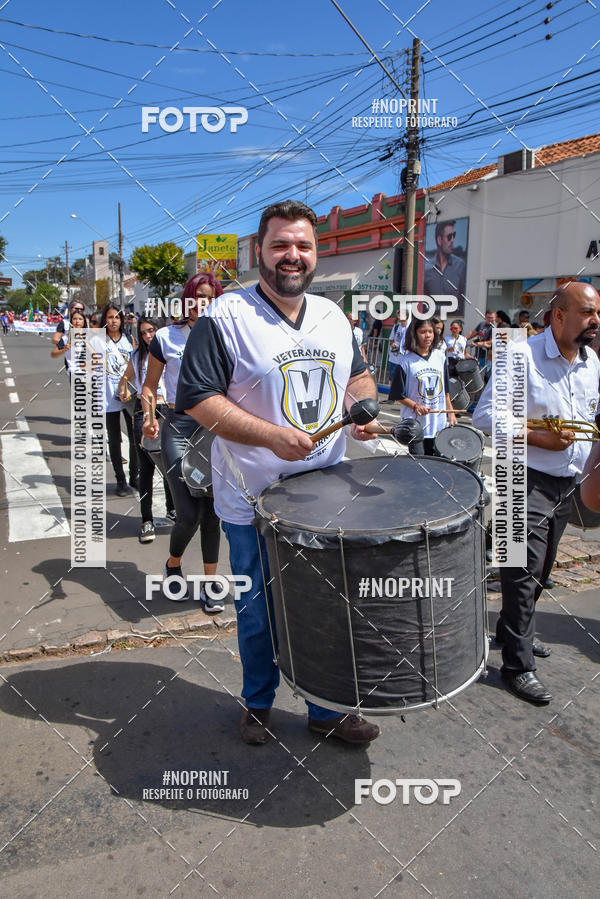 Buy your photos of the eventDesfile C�vico Anivers�rio da cidade de Leme on Fotop