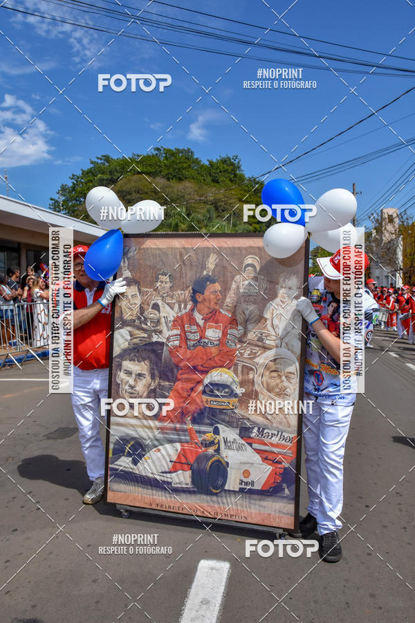 Buy your photos of the eventDesfile C�vico Anivers�rio da cidade de Leme on Fotop