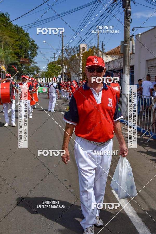 Buy your photos of the eventDesfile C�vico Anivers�rio da cidade de Leme on Fotop