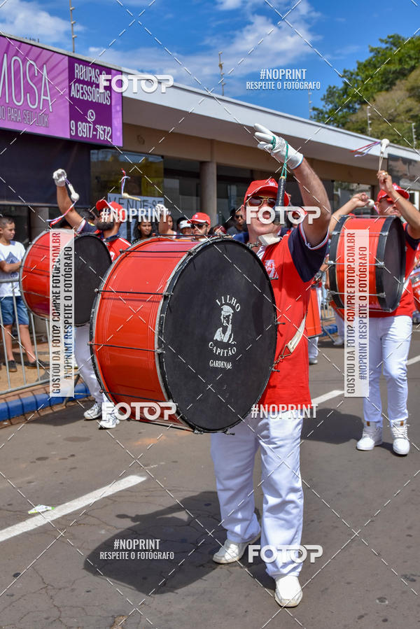 Buy your photos of the eventDesfile C�vico Anivers�rio da cidade de Leme on Fotop