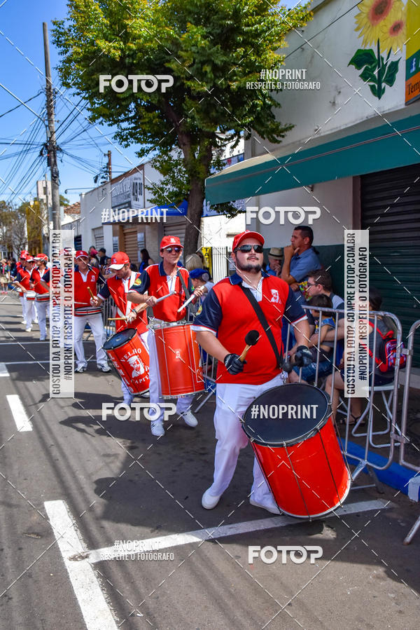 Buy your photos of the eventDesfile C�vico Anivers�rio da cidade de Leme on Fotop