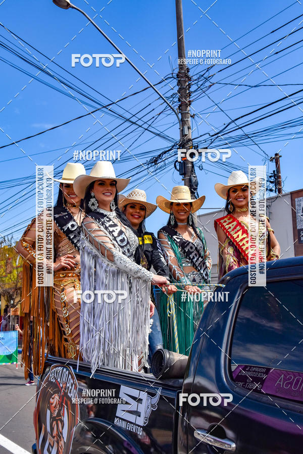 Buy your photos of the eventDesfile C�vico Anivers�rio da cidade de Leme on Fotop
