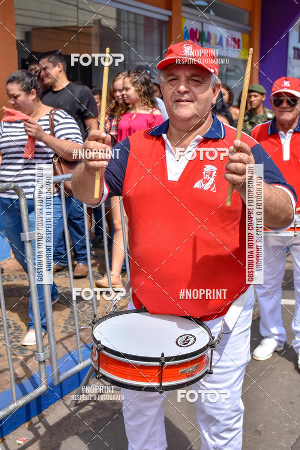 Buy your photos of the eventDesfile C�vico Anivers�rio da cidade de Leme on Fotop