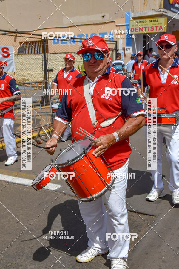 Buy your photos of the eventDesfile C�vico Anivers�rio da cidade de Leme on Fotop