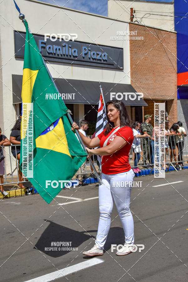 Buy your photos of the eventDesfile C�vico Anivers�rio da cidade de Leme on Fotop